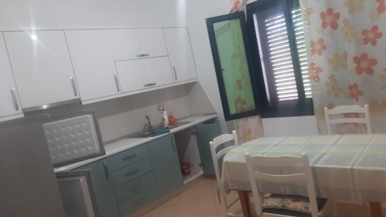 Vlora Apartments Bagian luar foto