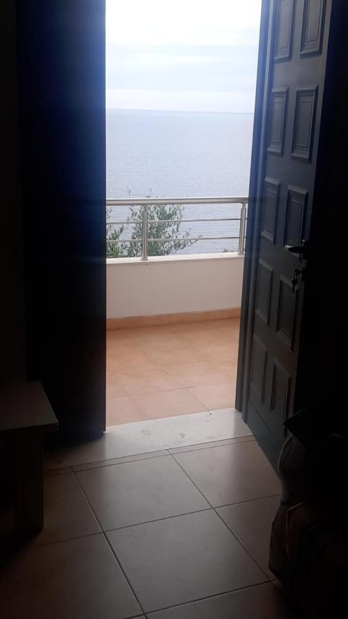 Vlora Apartments Bagian luar foto