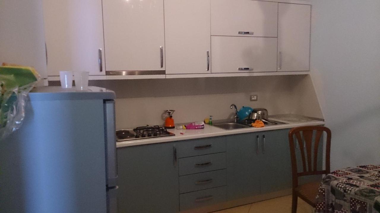 Vlora Apartments Bagian luar foto